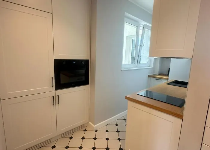 Sleepy3city With Sea View Lägenhet *